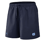 Image of Jordan Men's North Carolina Primetime Primary Logo Jordan Brand Dri-FIT College Form Shorts in Blue 0J5T41SNCN-8DV 986F0490