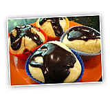 Image of Packit Gourmet Classic Yellow Cake w/Fudge - 2 Person