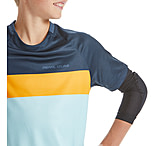 Image of Pearl Izumi Youth Summit Elbow Pads 79BD8453