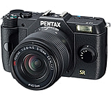 Image of Pentax Q7 Compact Mirrorless Camera with 5-15mm and 15-45mm Lenses