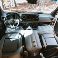 Luno Van Front Cab T-Shaped Space Filler