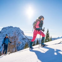 Hagan Pure 83 Skis Skins Plus Pure 10 Bindings