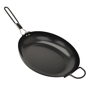 Coleman Frying Pan with Folding Handle 12in. — CampSaver