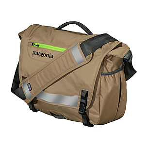 Patagonia Half Mass Courier Bag — CampSaver
