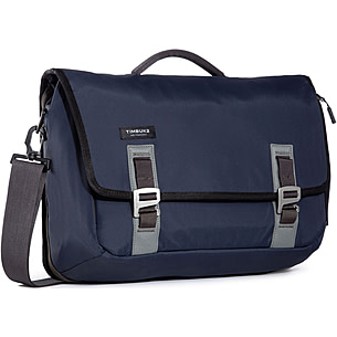 timbuk2 messenger bags command Bag 14.4 inches tall x 17.1 inches wide x 5.1 inches deep Carrying strap Timbuk2 Command Messenger Bag (Medium,
