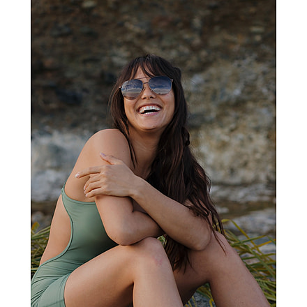 Body Glove Womens Poppy Aviator Sunglasses - Bronze 402683A4, One Size, Bronze Grey Lens, BGL-23-354-BRN-POL