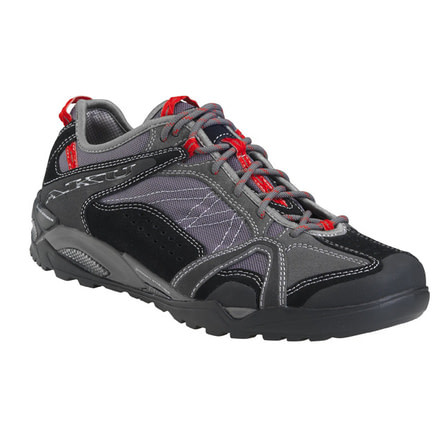 Aku Mates GTX Shoe - Men's-8 US-Black/Red
