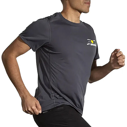 Brooks 3.0 Distance Short Sleeve - Mens, Asphalt/Mountain, Medium, 211502034.030