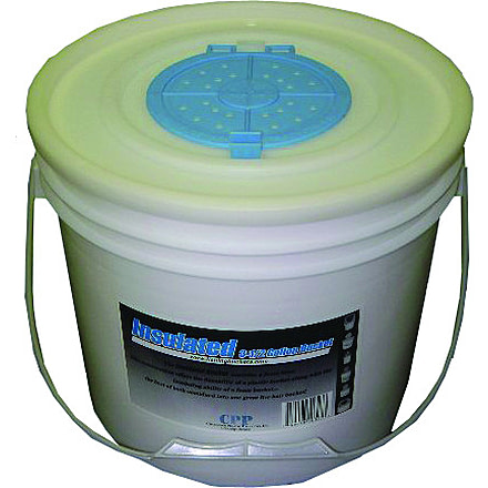 Challenge Plastics Insulated Bait Bucket with Lid, 3.5 Gal, 50327