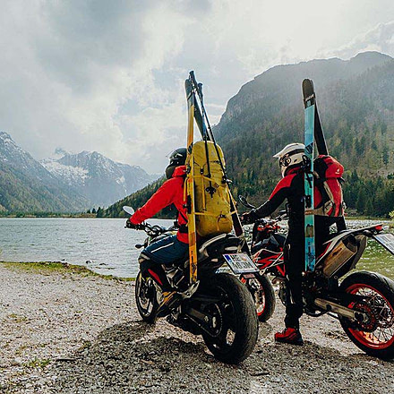 Hagan Boost 94 Skis Skins Plus Pure 10 Bindings, 7533677314305