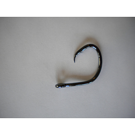 Hayabusa Circle Hook, Needle Point, Forged Shank, Black Nickel, Size 4/0, 4 Per Pack, 187711-4/0
