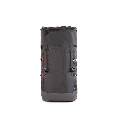 Klattermusen Tor Backpack, Raven, 60L, 40380U81-961-60L