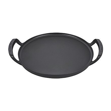 Le Creuset Alpine Outdoor Collection - Pizza Pan, Matte Black, 15in, 20272035000001