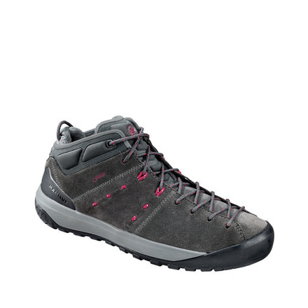 Demo, Mammut Women's Hueco Mid GTX MUSTER Shoes, Graphite - Beet, 7, 305000071002081000-DEMO