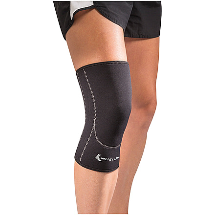 Mueller Sports Medicine Knee Closed Patella Sleeve Sm 52641