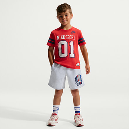 Nike Nike Sportswear Little Kids Multisport Fleece Shorts in White 86P208-X58, White, 5, male, 1016056356-00199016121226