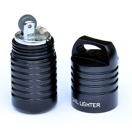 Numyth Tohil Watertight Fluid Lighter-Black