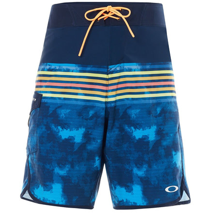 Oakley 19 Inches Striped Boardshort - Mens, Fathom, 33, 482397-6AC-33