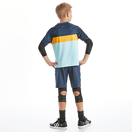 Pearl Izumi Youth Summit Knee Pads, 144A2102021M