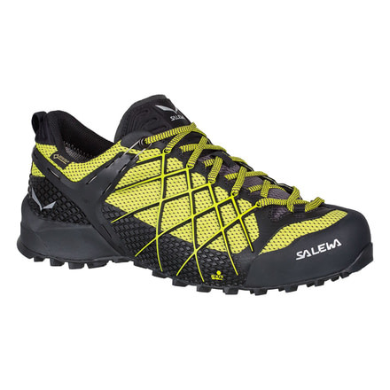 Salewa Wildfire GTX Men's Approach Shoes, Black Out/Mimosa, 00-0000063487-497