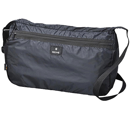 Snow Peak Pocketable Boat Form Shoulder, Black, 16L, UG-62600BK