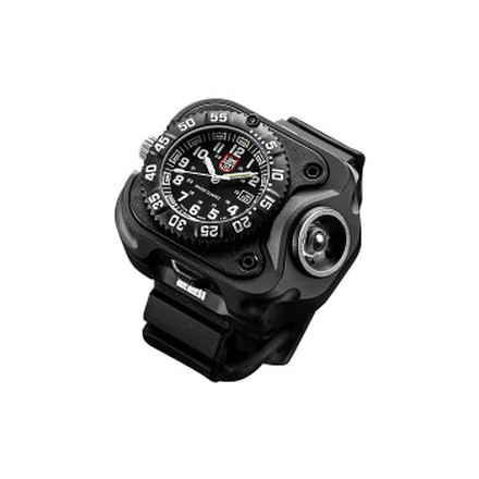 Surefire WristLight Variable-Output LED WristLight, Luminox Watch Included, 15 Low Lumens, 300 High Lumens 193958