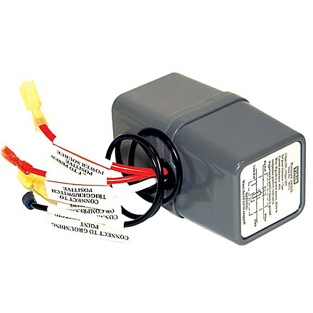 VIAIR Pressure Switch with Relay, 12V Only, 1/8in NPT M Port, 90 PSI On, 120 PSI Off, 90113