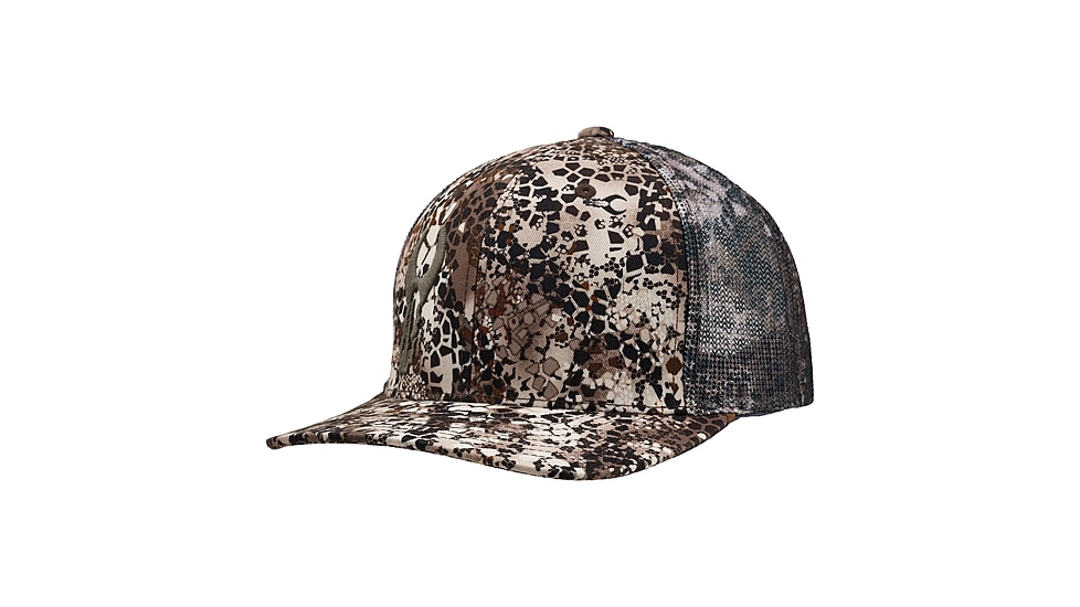 Badlands Trucker Hat Camo Mesh - Mens