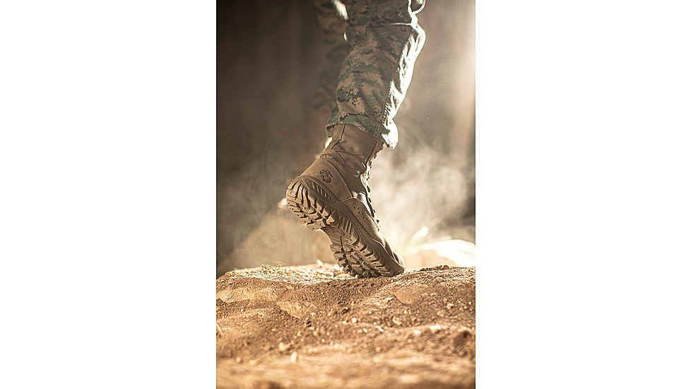 Belleville 520 Moto Ultra Light Assault EGA Boot - Mens, Coyote, 4.5 US, Regular, 520MOTO 045R