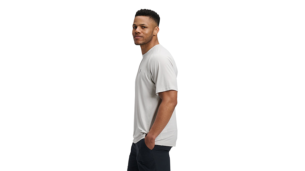 Black Diamond Distance Short Sleeve Tech Tee - Mens, Alloy, Medium, AP7520061000MED1