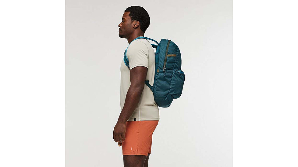 Cotopaxi Chiquillo Cada Dia Backpack, 26 Liters, Abyss, One Size, CHQ26-S24-ABYS