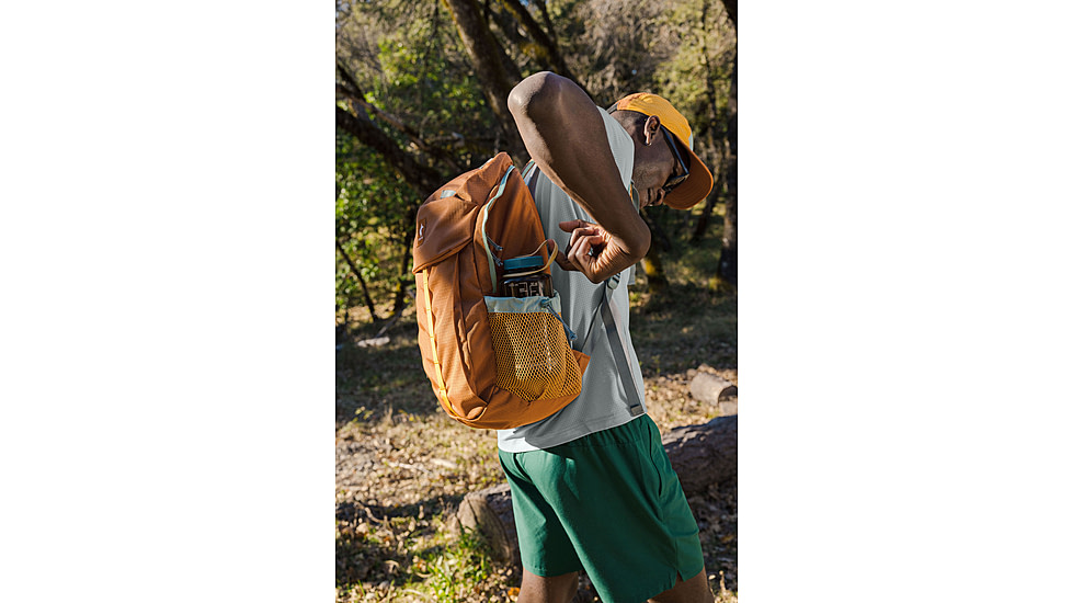 Cotopaxi Clase 28L Daypack
