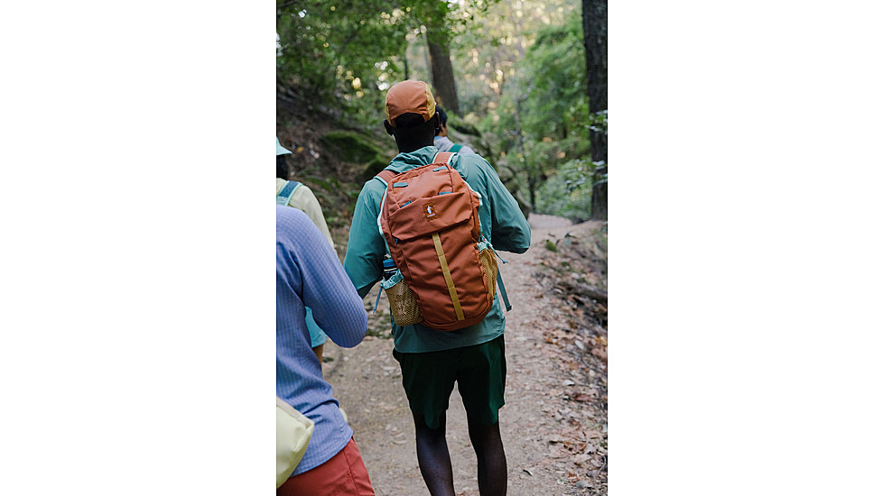 Cotopaxi Clase 28L Daypack