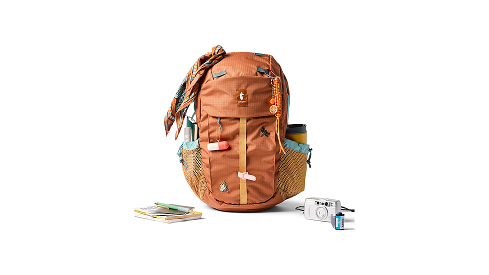 Cotopaxi Clase 28L Daypack