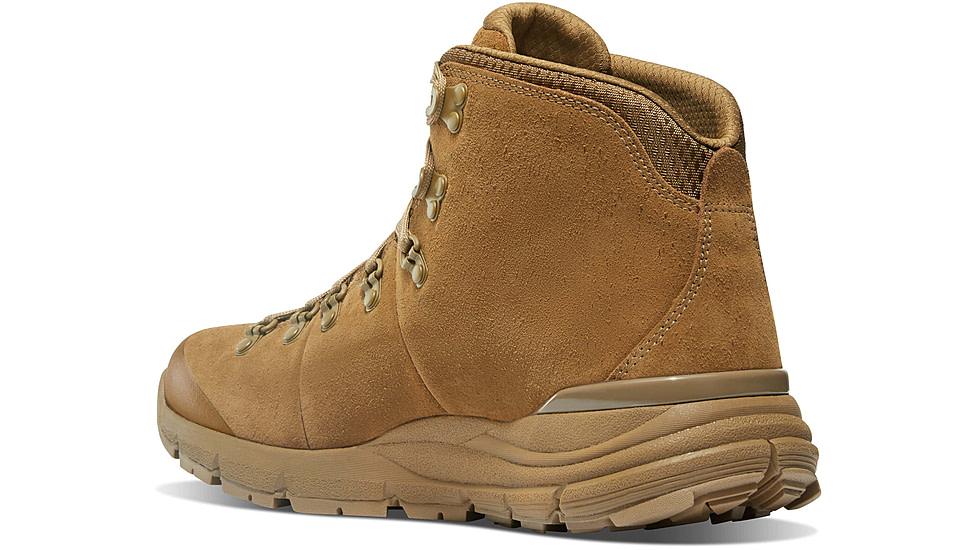Danner Mountain 600 4.5in Hiking Boots - Mens, Medium