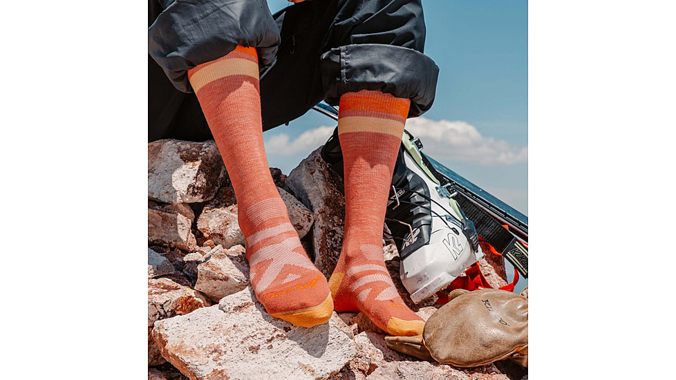 Darn Tough Snowburst OTC Midweight With Cushion - Womens