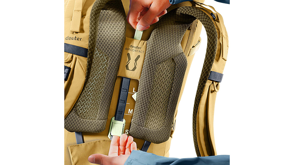 Deuter Aircontact Core 60+10 Backpack