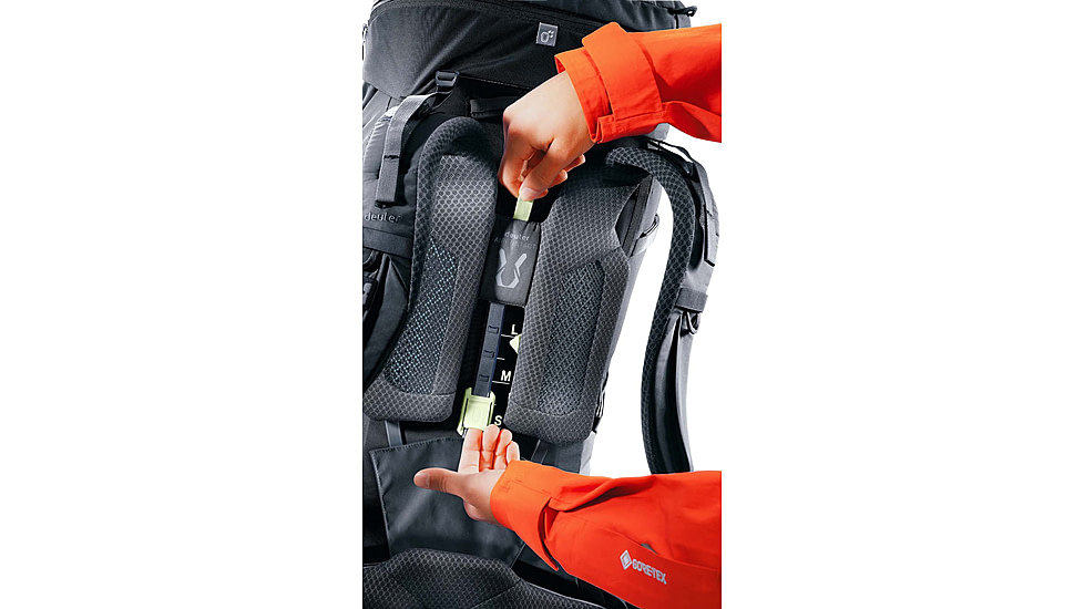 Deuter Aircontact Core 60+10 Backpack