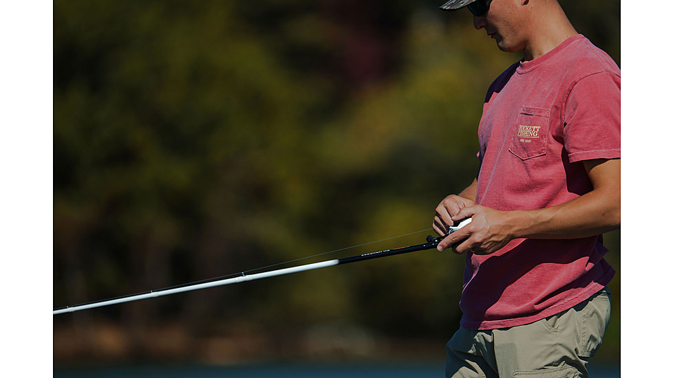 Duckett Fishing Silhouette Fast Spinning, Medium Heavy, White/Black, 7 ft, DFSI70MH-S