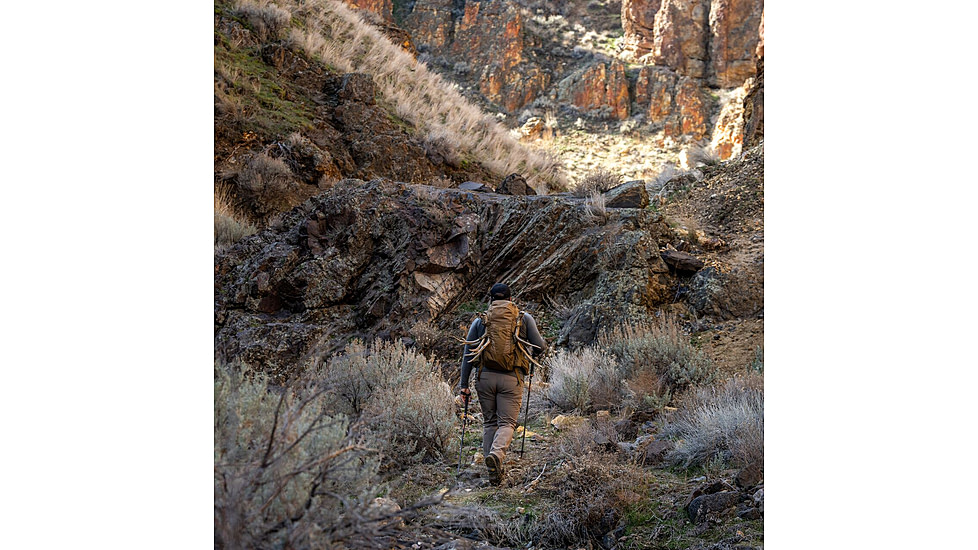 Eberlestock Freefall 2000 Pack, Coyote Brown, 32L, V7MC