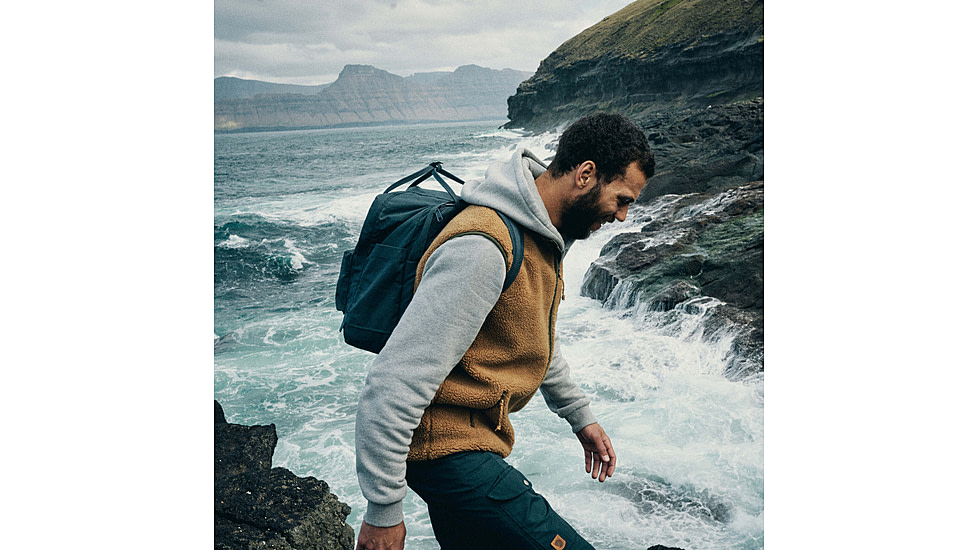 Fjallraven Logo Hoodie - Mens, Grey-Melange, Large, F84144-020-999-L