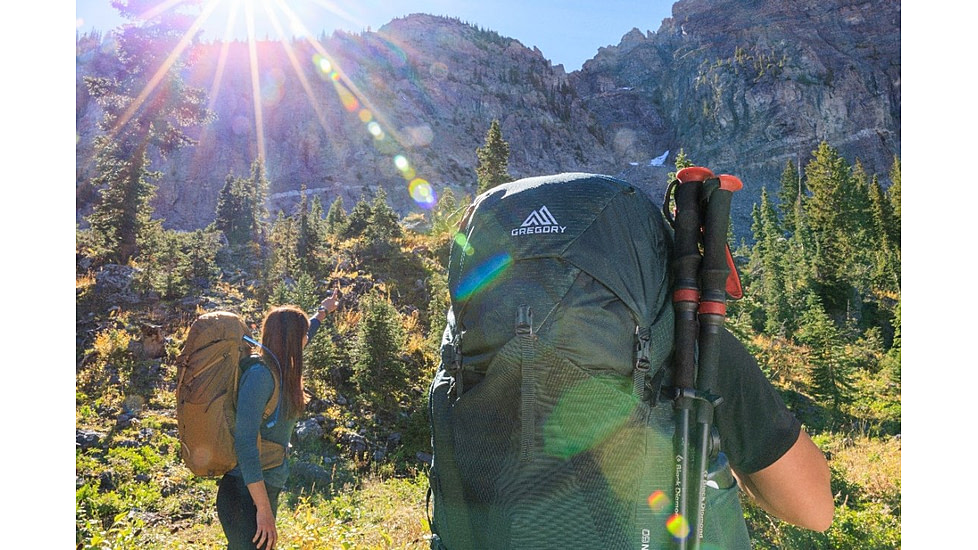 Gregory Paragon 50L Backpack - Mens, Desert Red, Medium/Large, 153022-A027