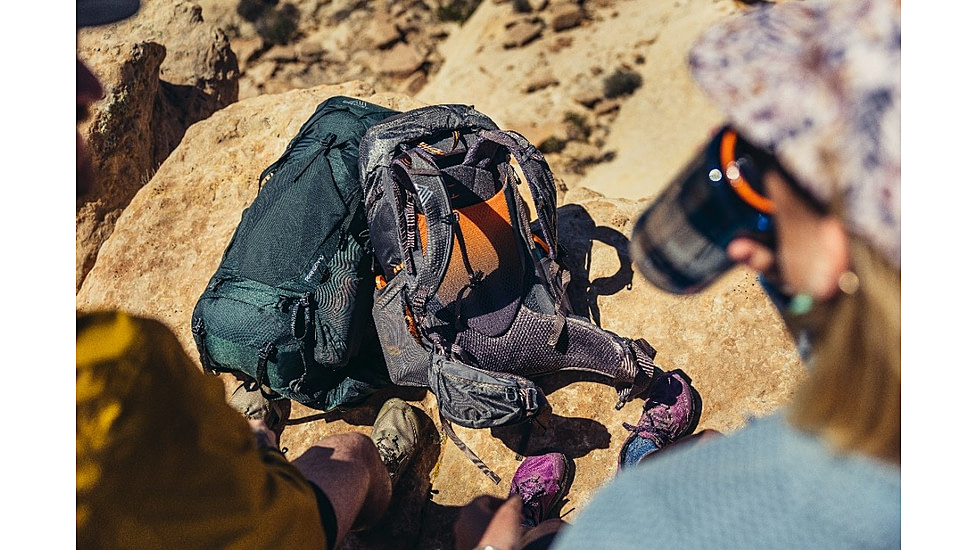 Gregory Paragon 50L Backpack - Mens, Desert Red, Medium/Large, 153022-A027