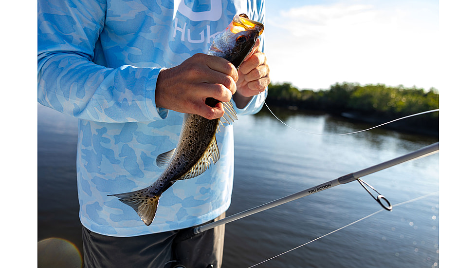 HUK Performance Fishing Icon Printed Crew - Mens