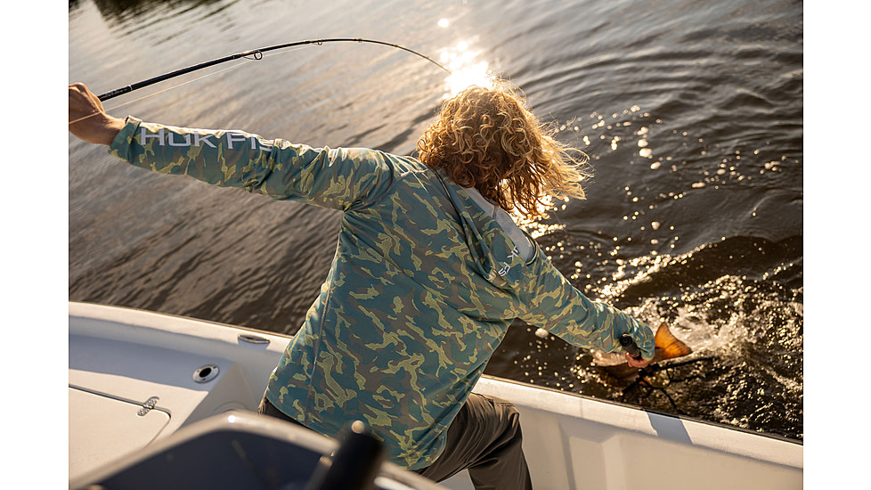 HUK Performance Fishing Icon Printed Long Sleeve Hoodie - Mens
