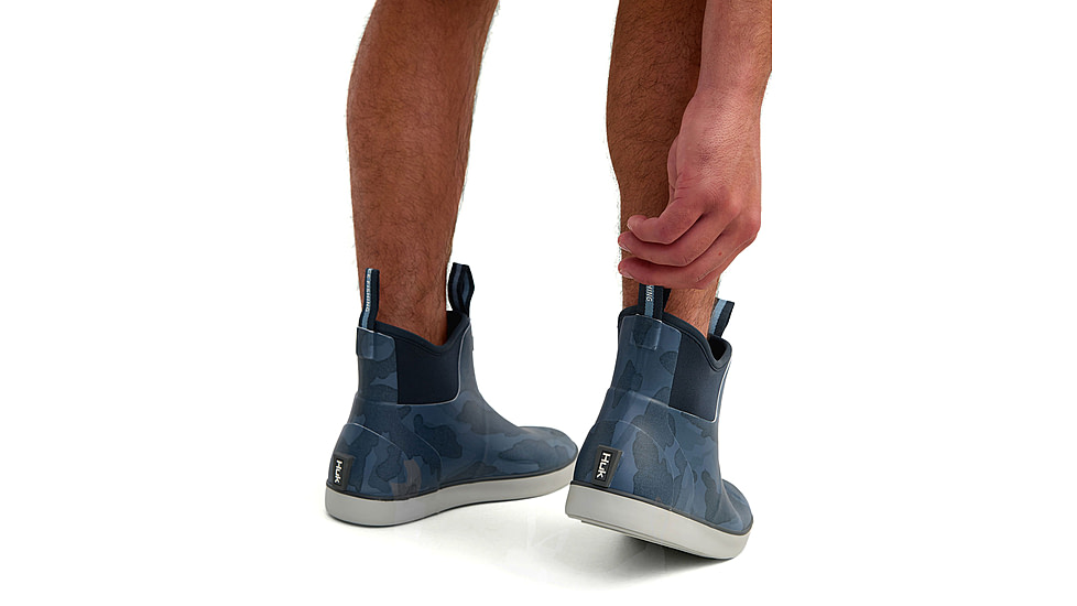HUK Performance Fishing Printed Rogue Wave Boot - Mens