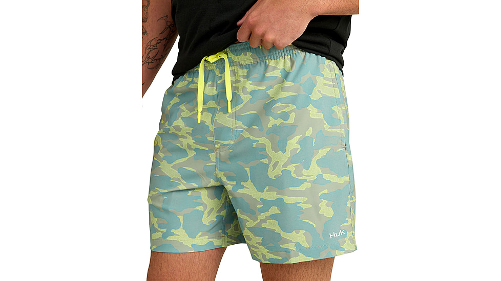HUK Performance Fishing Pursuit Printed Volley Short - Mens