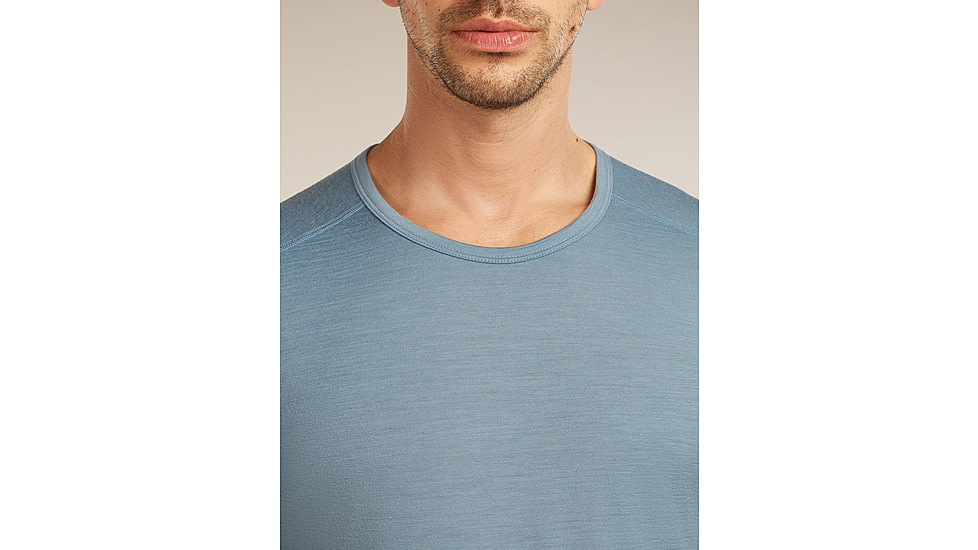 Icebreaker Merino 200 Oasis Long Sleeve Crewe Thermal Top - Mens