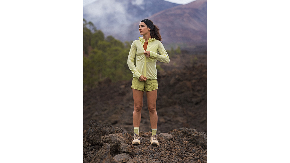 Icebreaker Merino Blend 200 RealFleece Descender LS Zip Hoodie - Womens, Citrine, Small, IBBA56YN0ABS