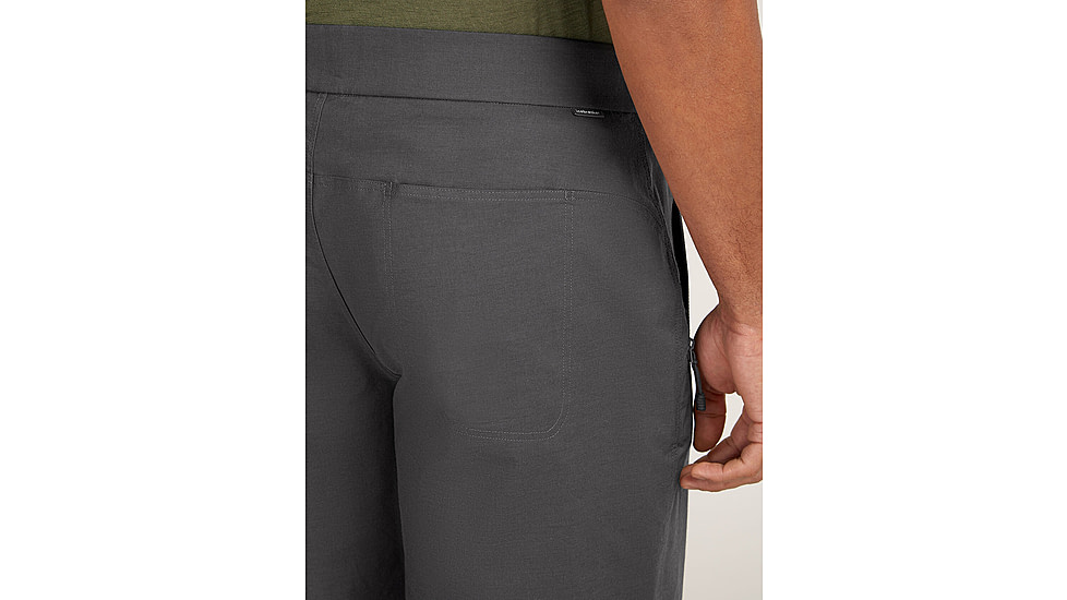 Icebreaker Merino Blend Elevation Stretch 9'' Shorts - Men's, Obsidian, 32, IB0A577O0A132